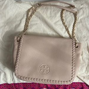 SOLD-Authentic brand new with tag Tory Burch pale pink messenger bag